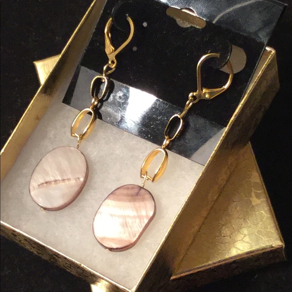 MariMeg Curio Closet Jewelry - 18K Gold Plated Shell Dangle Earrings